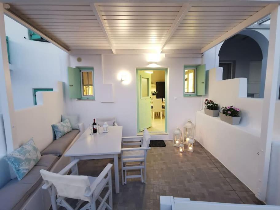 The Minty Door Boutique House Villa Науса Екстериор снимка